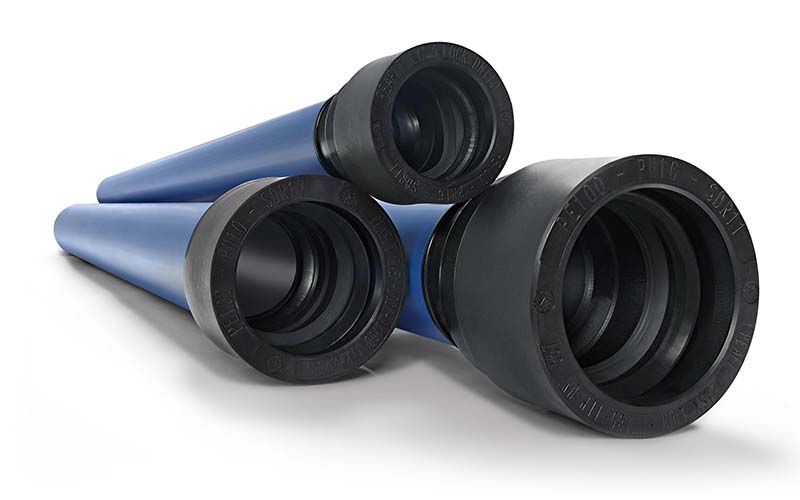 Pressure pipes made of PE 100 RC for drinking water with longitudinally friction-locked plug-in socket